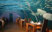 Fiji’s Poseidon Ressort_Restaurant 2.jpg