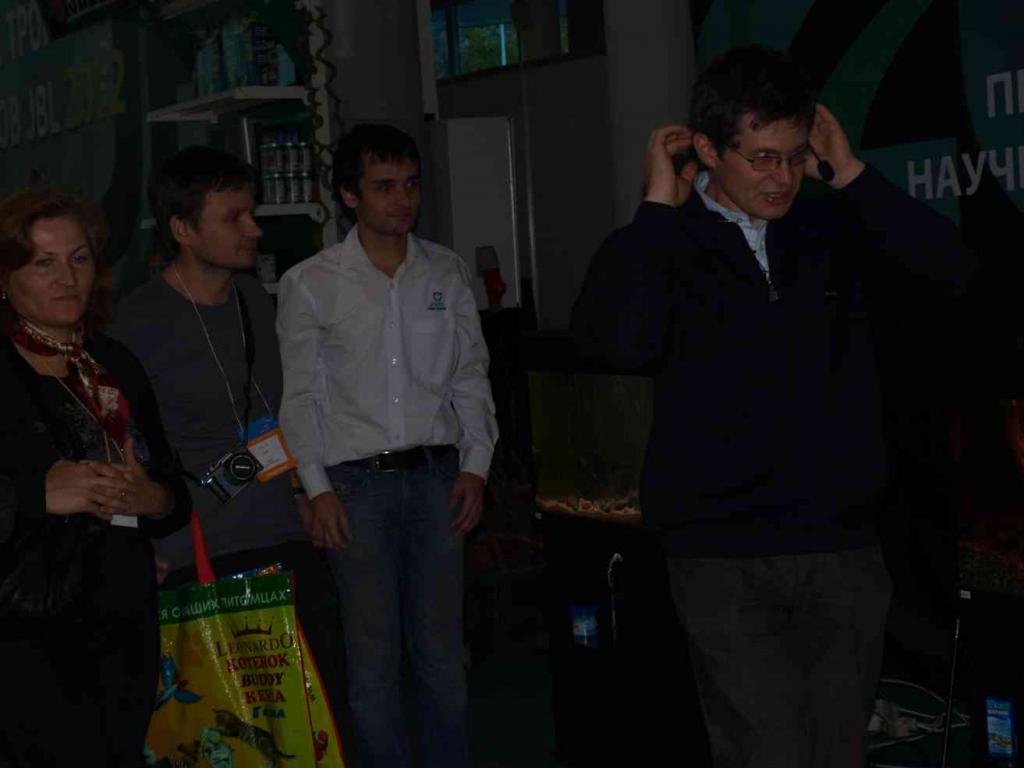 p1012085ev_22.jpg